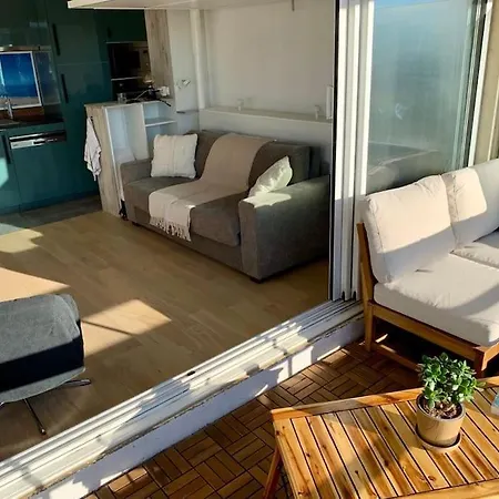 Centre Avec Acces * 比亚里茨